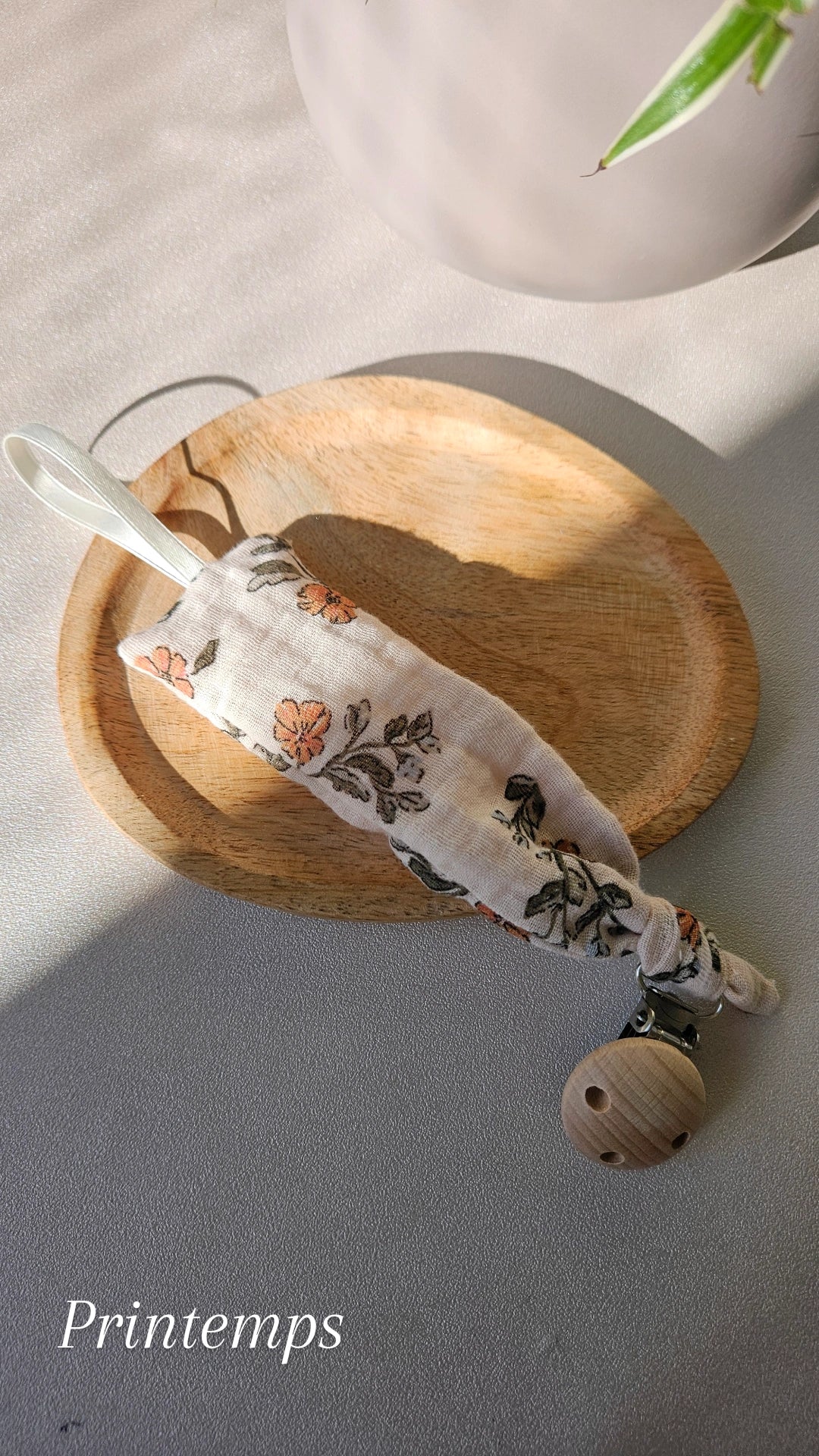Attaches tétines sans Broderie