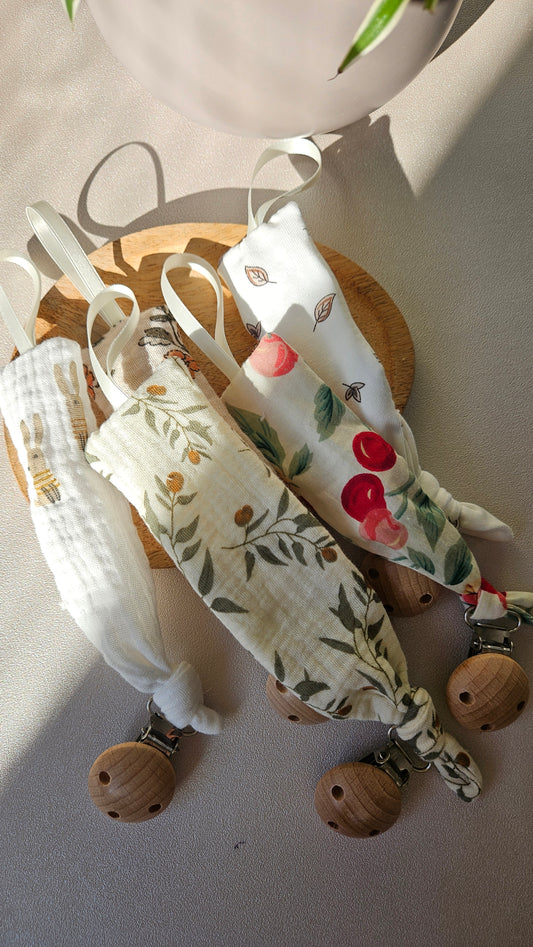 Attaches tétines sans Broderie